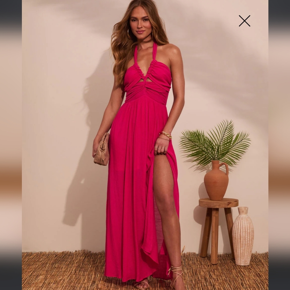 Elegant Pink Halter Maxi Dress